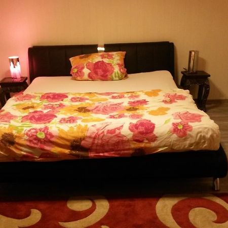 Gastezimmer Kelsterbach Room photo